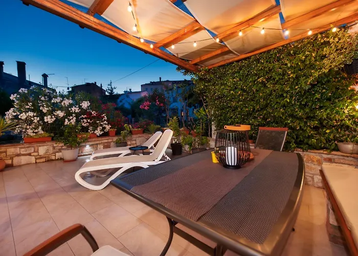 Apartment Delight City